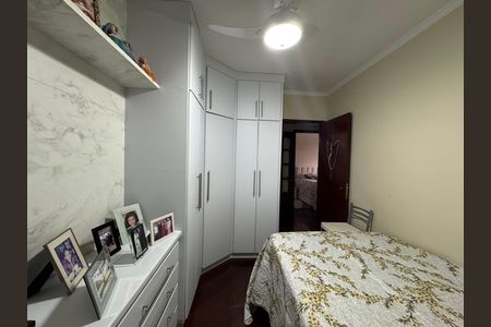Apartamento à venda com 84m², 3 quartos e 2 vagas Apartamento à venda com 84m², 3 quartos e 2 vagasQuarto 1