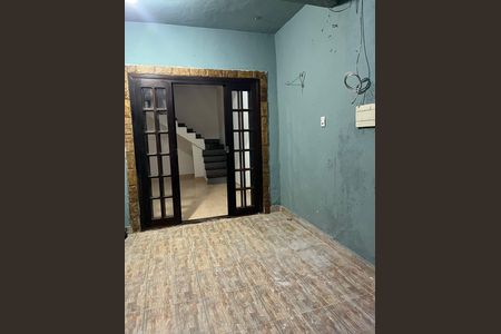 Casa para alugar com 120m², 3 quartos e sem vaga