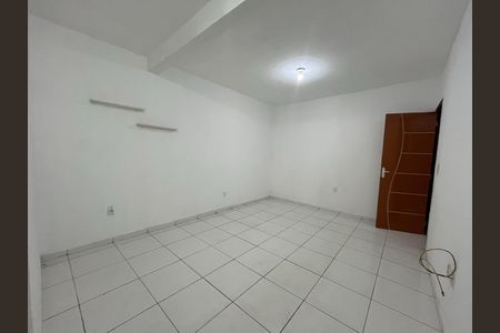 Casa para alugar com 120m², 3 quartos e sem vaga