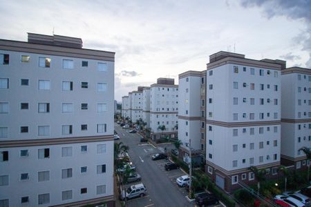 Apartamento para alugar com 48m², 2 quartos e 1 vaga Apartamento para alugar com 48m², 2 quartos e 1 vagaVista
