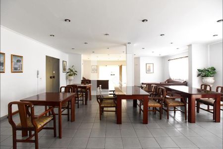 Apartamento à venda com 135m², 4 quartos e 3 vagas Apartamento à venda com 135m², 4 quartos e 3 vagasÁrea comum - Salão de festas