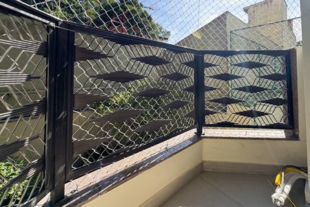 Apartamento à venda com 135m², 4 quartos e 3 vagas Apartamento à venda com 135m², 4 quartos e 3 vagasSacada - Suíte
