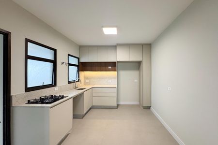 Apartamento à venda com 135m², 4 quartos e 3 vagas Apartamento à venda com 135m², 4 quartos e 3 vagasCozinha