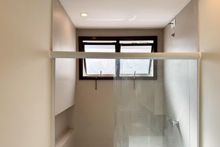 Apartamento à venda com 135m², 4 quartos e 3 vagas Apartamento à venda com 135m², 4 quartos e 3 vagasBanheiro - Suíte