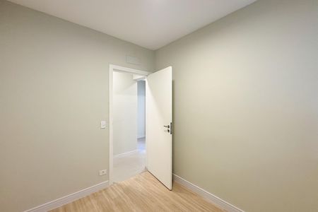 Apartamento à venda com 135m², 4 quartos e 3 vagas Apartamento à venda com 135m², 4 quartos e 3 vagasQuarto 1