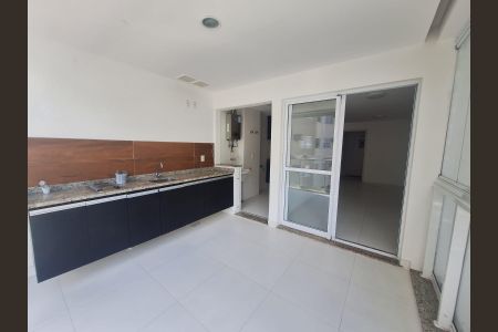 Apartamento à venda com 70m², 2 quartos e 1 vagaVaranda