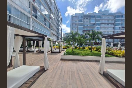 Apartamento à venda com 70m², 2 quartos e 1 vagaÁrea externa