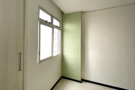 Apartamento para alugar com 66m², 2 quartos e 1 vagaQuarto 1