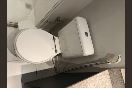 Apartamento para alugar com 55m², 1 quarto e 1 vaga Apartamento para alugar com 55m², 1 quarto e 1 vagaBanheiro da Suíte