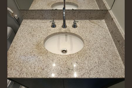 Apartamento para alugar com 55m², 1 quarto e 1 vaga Apartamento para alugar com 55m², 1 quarto e 1 vagaBanheiro da Suíte