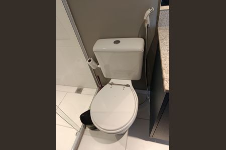 Apartamento para alugar com 55m², 1 quarto e 1 vaga Apartamento para alugar com 55m², 1 quarto e 1 vagaBanheiro social