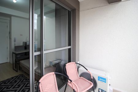 Apartamento para alugar com 27m², 1 quarto e sem vagaVaranda
