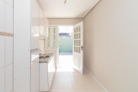 Casa para alugar com 90m², 2 quartos e 1 vaga Casa para alugar com 90m², 2 quartos e 1 vagaCozinha