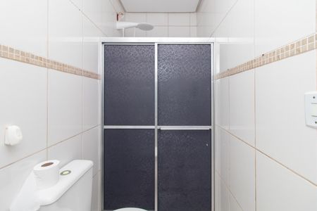 Casa para alugar com 90m², 2 quartos e 1 vaga Casa para alugar com 90m², 2 quartos e 1 vagaBanheiro