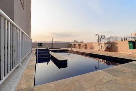 Apartamento para alugar com 43m², 2 quartos e 1 vaga Apartamento para alugar com 43m², 2 quartos e 1 vagaÁrea comum - Piscina