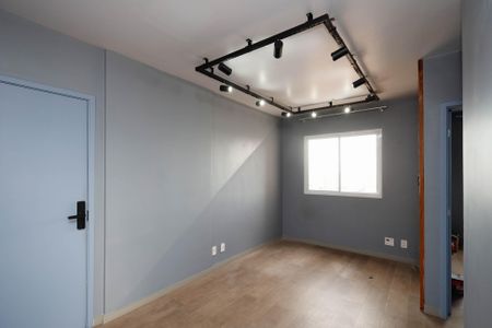 Sala  de apartamento para alugar com 2 quartos, 43m² em Vila Gustavo, São Paulo