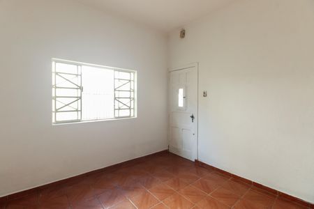 Casa para alugar com 180m², 2 quartos e 1 vaga Casa para alugar com 180m², 2 quartos e 1 vagaSala