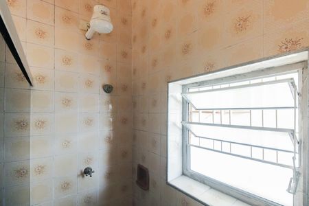 Casa para alugar com 180m², 2 quartos e 1 vaga Casa para alugar com 180m², 2 quartos e 1 vagaBanheiro