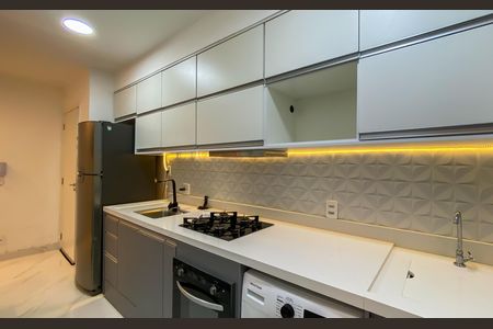 Cozinha / área de serviço  de apartamento para alugar com 2 quartos, 34m² em Vila Nova, São Paulo