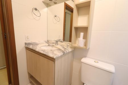 Apartamento para alugar com 100m², 3 quartos e 2 vagasBanheiro da Suíte