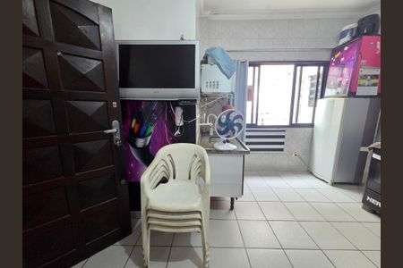 Studio para alugar com 25m², 1 quarto e sem vaga Studio para alugar com 25m², 1 quarto e sem vagaCozinha