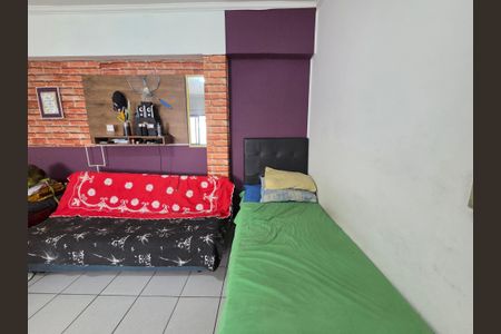 Quarto 1 de kitnet/studio para alugar com 1 quarto, 25m² em Vila Assuncao, Praia Grande