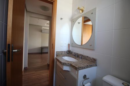 Apartamento à venda com 109m², 2 quartos e 2 vagasBanheiro