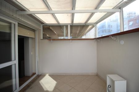 Apartamento à venda com 109m², 2 quartos e 2 vagasQuintal