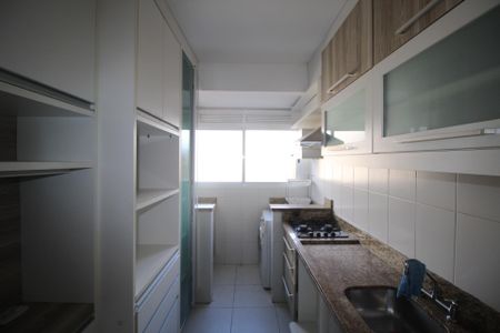 Apartamento à venda com 109m², 2 quartos e 2 vagasCozinha