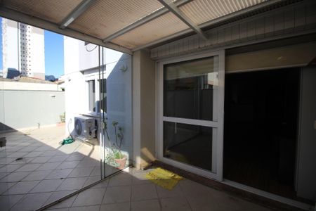 Apartamento à venda com 109m², 2 quartos e 2 vagasQuintal