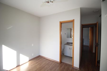 Apartamento à venda com 109m², 2 quartos e 2 vagasSuíte 1