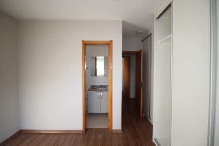 Apartamento à venda com 109m², 2 quartos e 2 vagasSuíte 1
