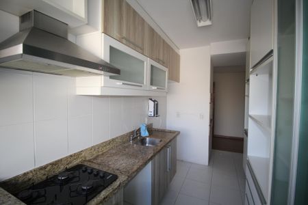 Apartamento à venda com 109m², 2 quartos e 2 vagasCozinha