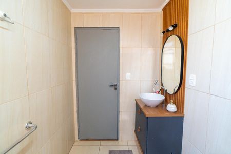 Apartamento à venda com 90m², 3 quartos e 1 vaga Apartamento à venda com 90m², 3 quartos e 1 vagaBanheiro
