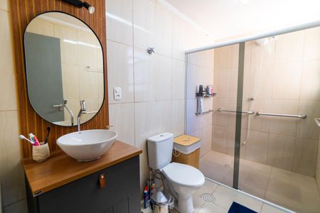 Apartamento à venda com 90m², 3 quartos e 1 vaga Apartamento à venda com 90m², 3 quartos e 1 vagaBanheiro