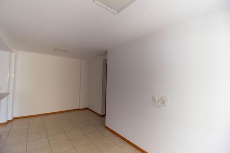 Apartamento à venda com 65m², 2 quartos e 1 vaga