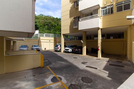 Apartamento à venda com 65m², 2 quartos e 1 vaga
