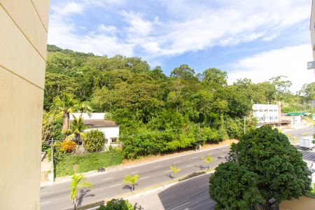 Apartamento à venda com 65m², 2 quartos e 1 vaga