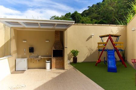 Apartamento à venda com 65m², 2 quartos e 1 vaga