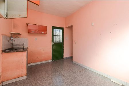 Casa para alugar com 60m², 1 quarto e sem vaga Casa para alugar com 60m², 1 quarto e sem vagaCozinha
