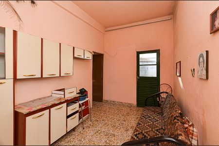 Sala  de casa para alugar com 1 quarto, 60m² em Paraíso, Belo Horizonte