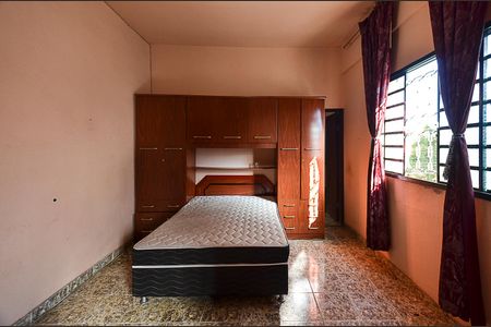 Casa para alugar com 60m², 1 quarto e sem vaga Casa para alugar com 60m², 1 quarto e sem vagaSuíte