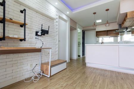 Sala de apartamento para alugar com 1 quarto, 34m² em Jardim Santa Teresinha, São Paulo
