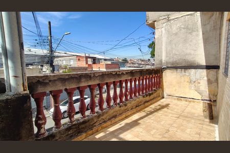 Casa para alugar com 38m², 1 quarto e sem vaga