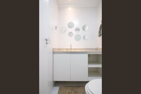 Apartamento para alugar com 68m², 2 quartos e 1 vagaBanheiro social