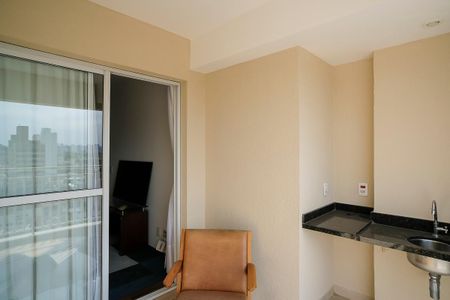 Apartamento para alugar com 68m², 2 quartos e 1 vagaVaranda