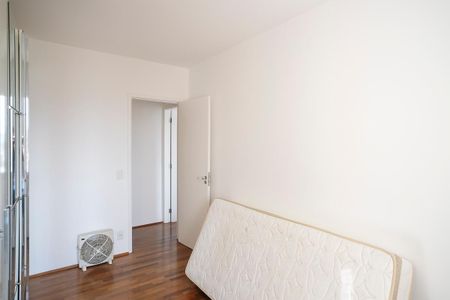 Apartamento para alugar com 68m², 2 quartos e 1 vagaQuarto