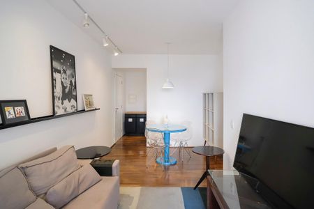 Apartamento para alugar com 68m², 2 quartos e 1 vagaSala