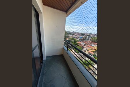 Apartamento à venda com 75m², 3 quartos e 2 vagasVaranda