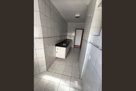 Apartamento à venda com 75m², 3 quartos e 2 vagasCozinha